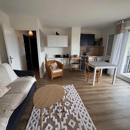 Proche - 2 Pieces Balcon Au Sud Apartment Cabourg