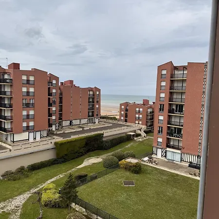 Proche - 2 Pieces Balcon Au Sud *