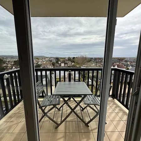 Proche - 2 Pieces Balcon Au Sud Apartment Cabourg